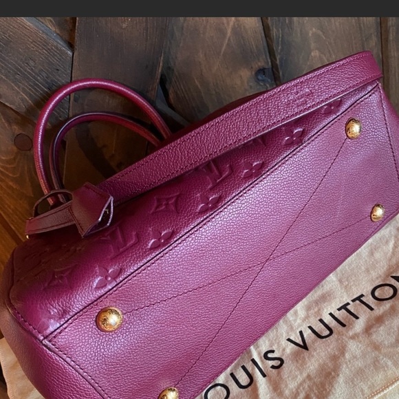 Louis Vuitton Montaigne MM - Picture 5 of 15